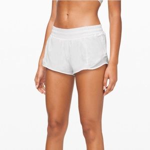 Lululemon Hotty Hot Short
